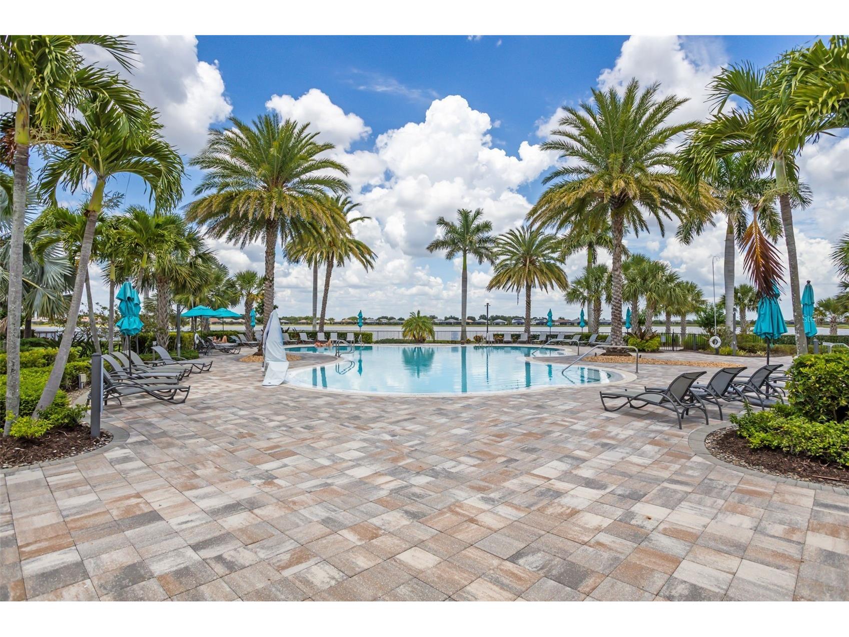 825 Seascape Place Sarasota FL 34240 A4693930 image73