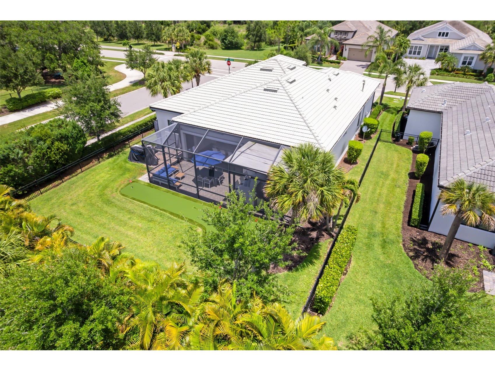 825 Seascape Place Sarasota FL 34240 A4693930 image8