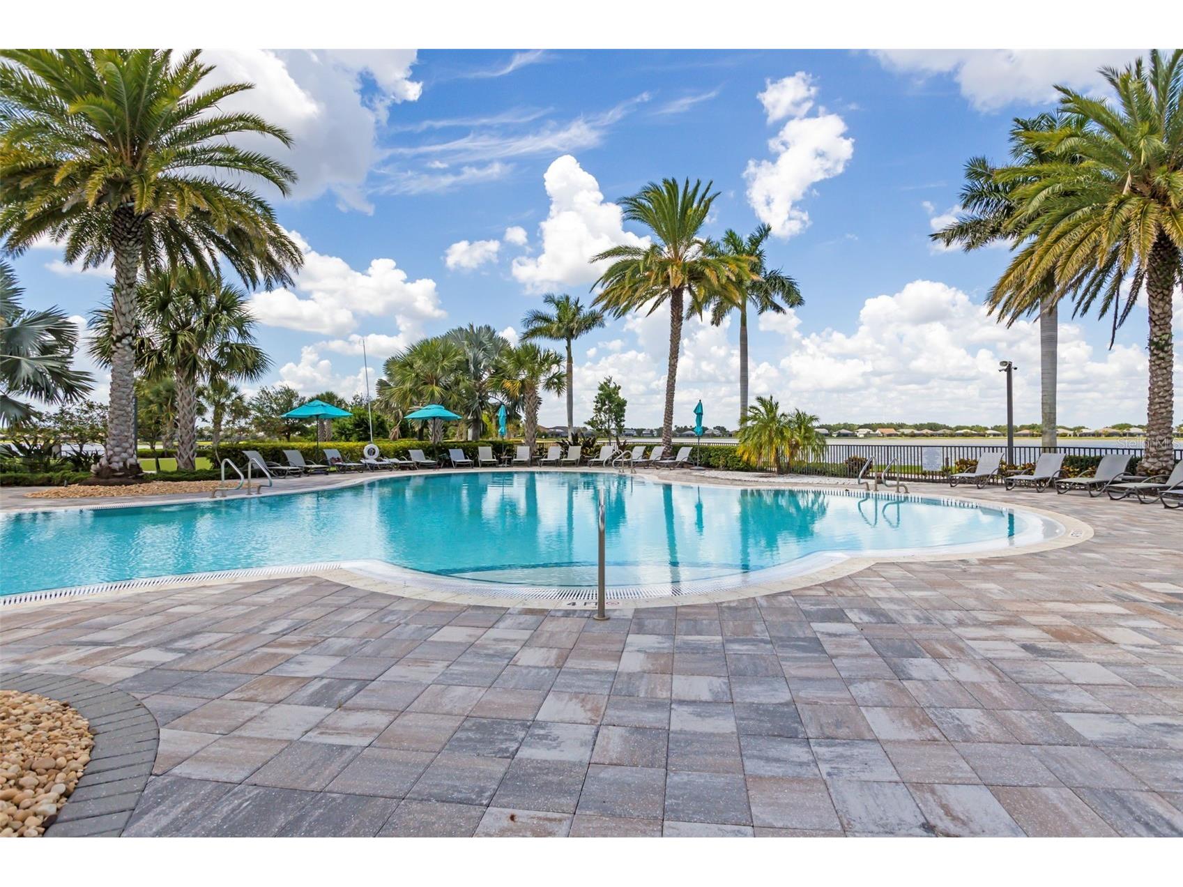 825 Seascape Place Sarasota FL 34240 A4693930 image88