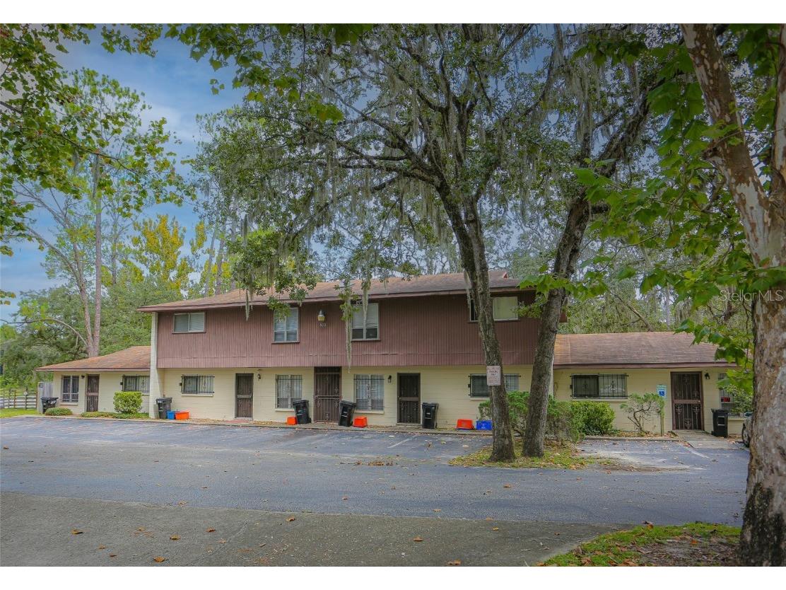 825 SW 62nd Terrace Gainesville FL 32607 R4907348 image1