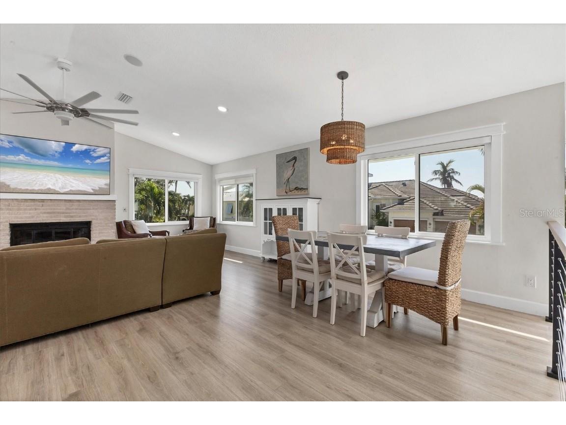 825 Tarawitt Drive Longboat Key FL 34228 A4663797 image17