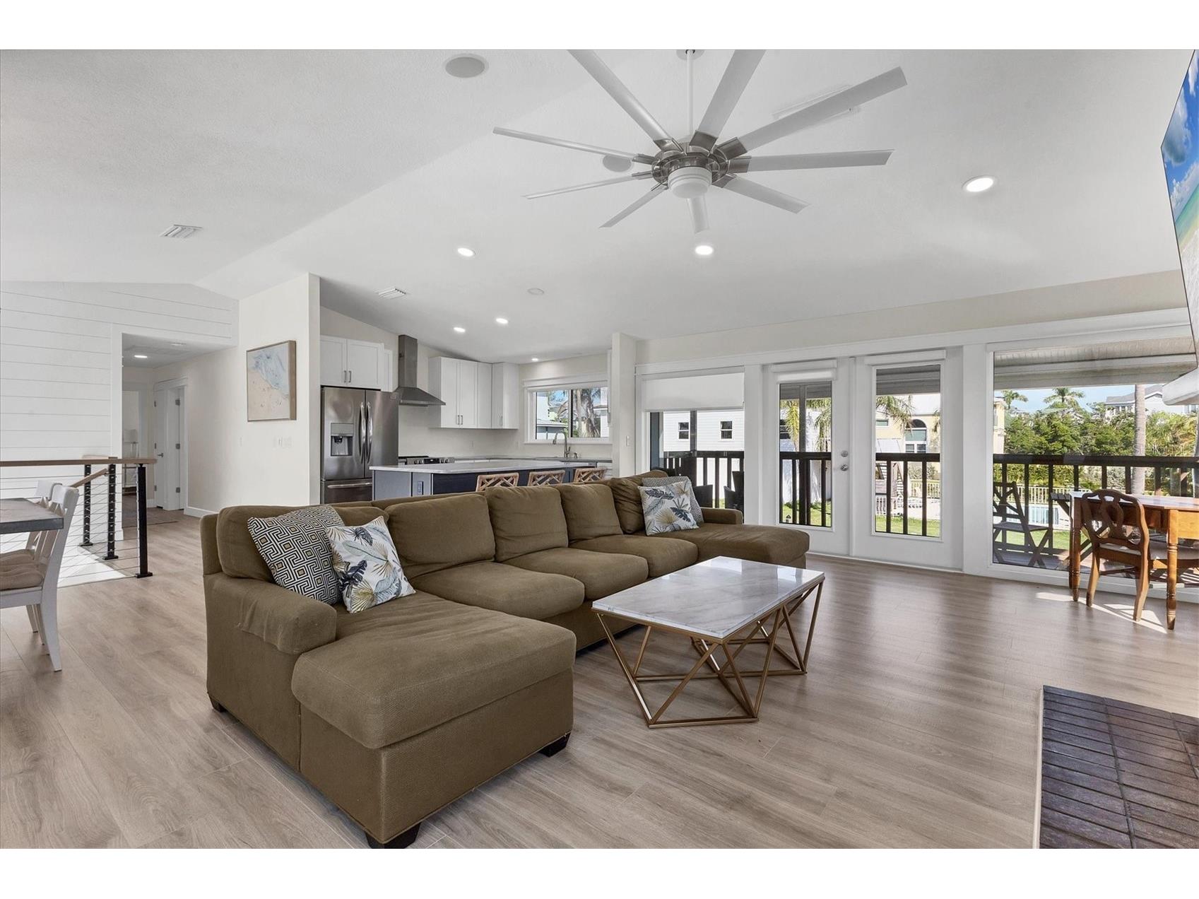 825 Tarawitt Drive Longboat Key FL 34228 A4684674 image12