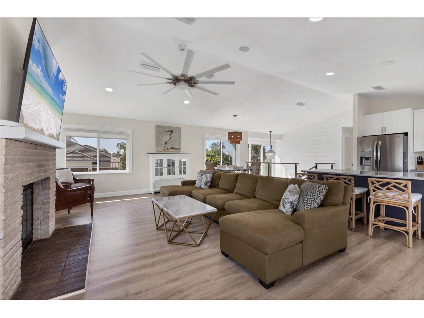 825 Tarawitt Drive Longboat Key FL 34228 A4684674 image13