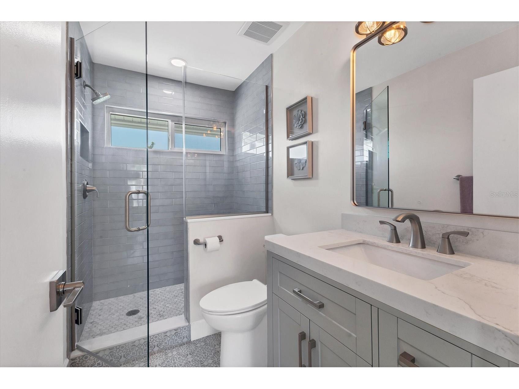 825 Tarawitt Drive Longboat Key FL 34228 A4684674 image24