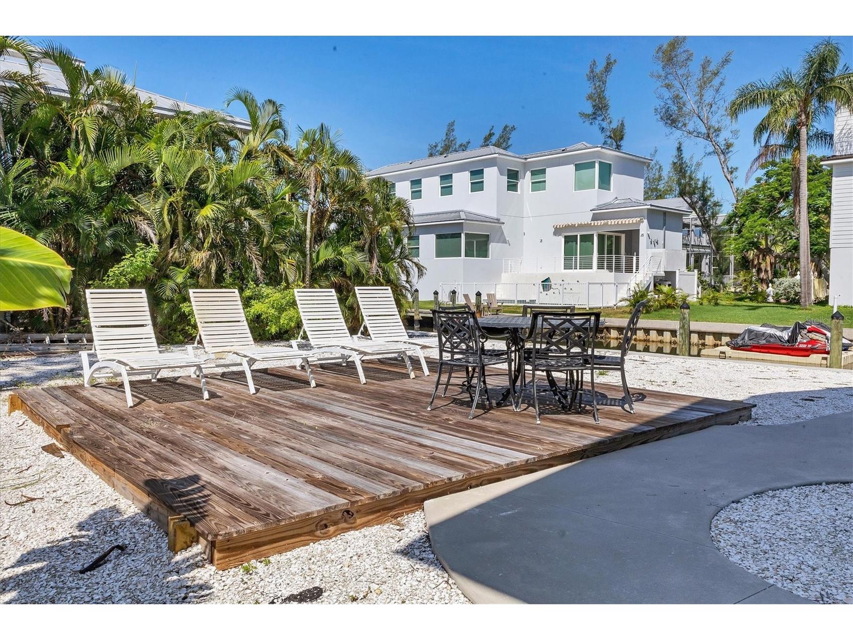 825 Tarawitt Drive Longboat Key FL 34228 A4684674 image36