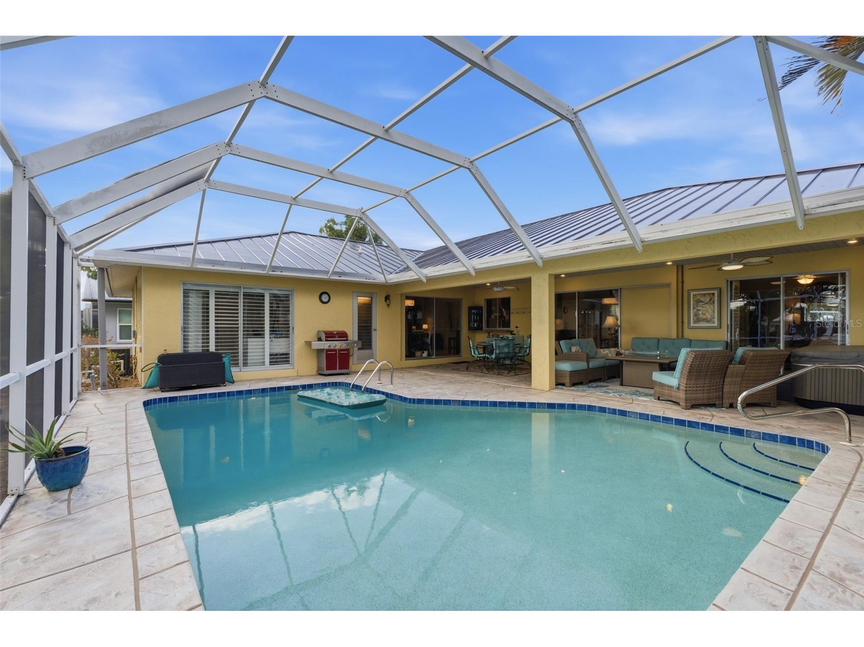 825 Via Formia Punta Gorda FL 33950 - LISA BAY C7522778 image56