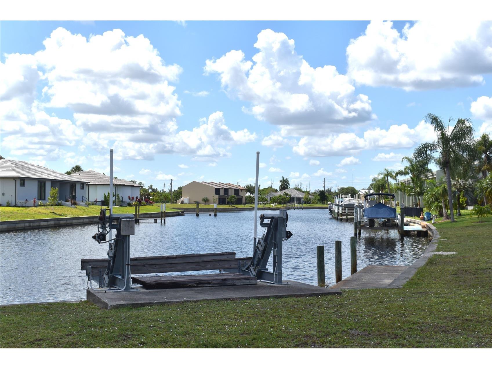 825 Via Tripoli Punta Gorda FL 33950 A4694334 image6