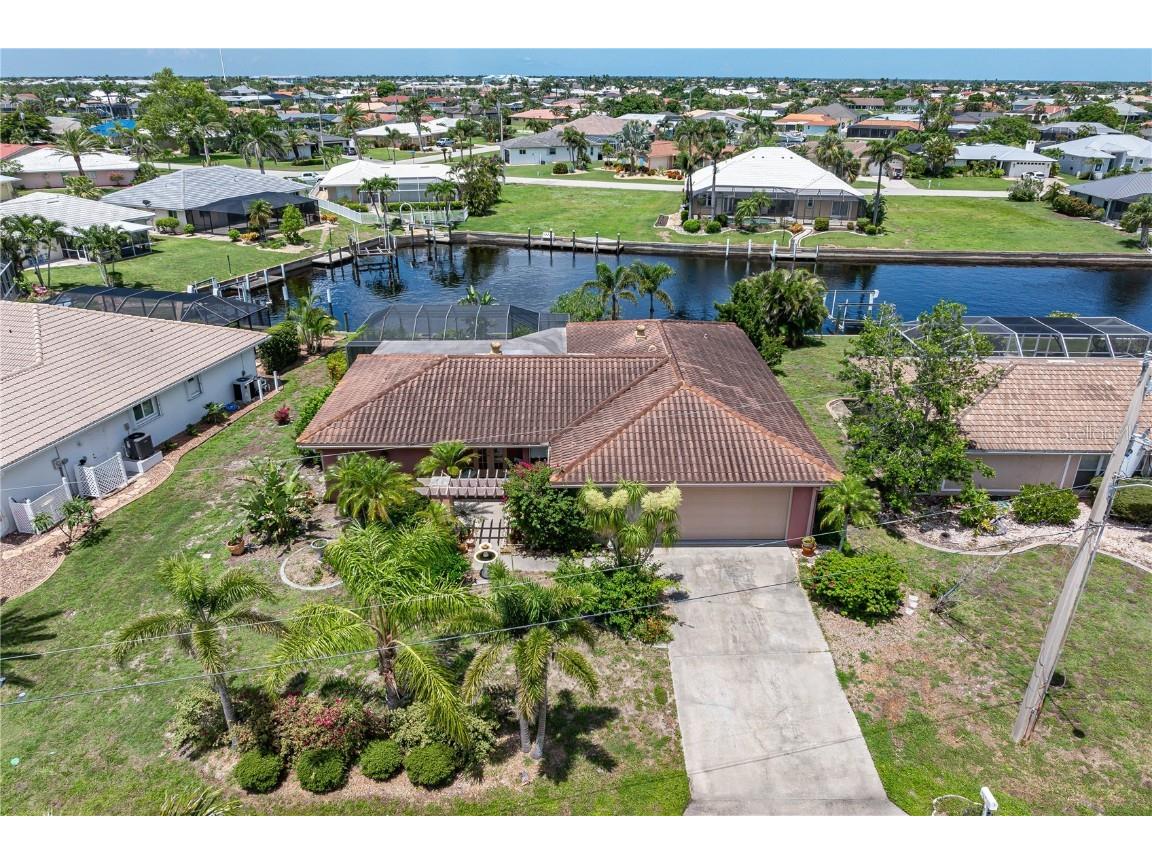 825 Via Tunis Punta Gorda FL 33950 C7511758 image1