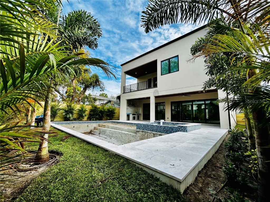 825 W Amelia Avenue Tampa FL 33602 U8177582 image1