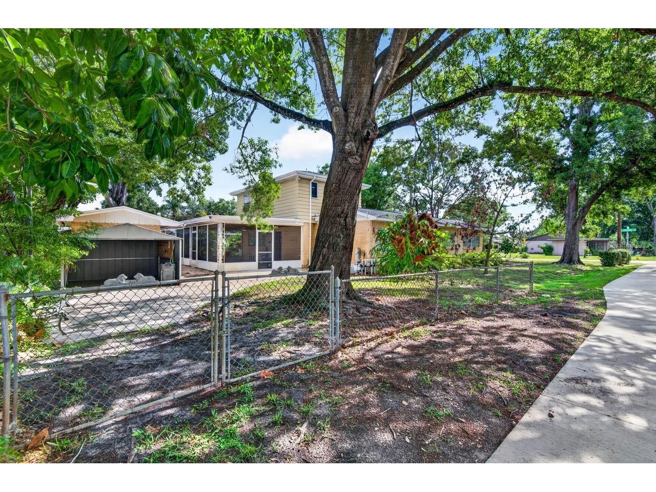 825 W Whatley Place Tampa FL 33604 - HILLSBOROUGH RIVER TB8511444 image3