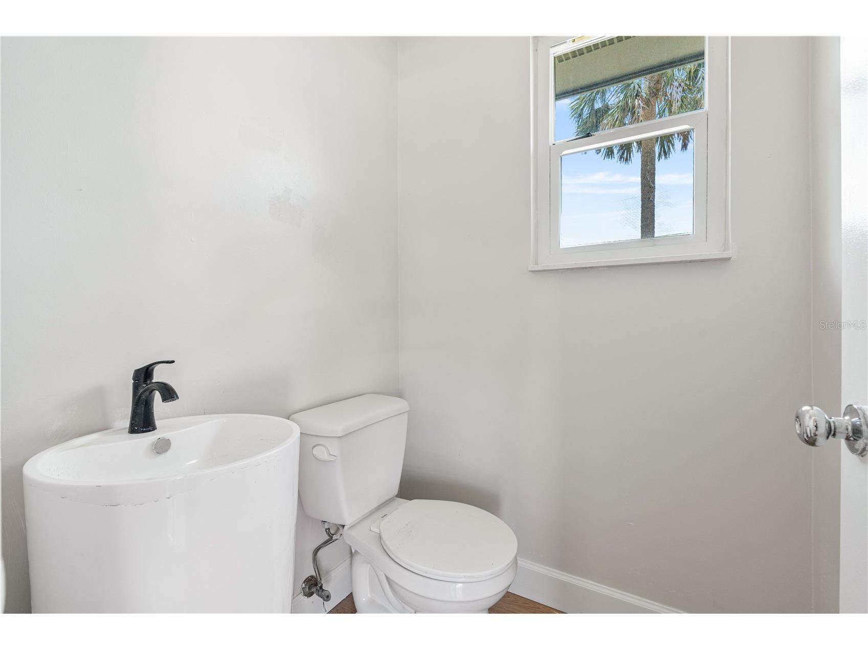 825 Wells Drive South Daytona FL 32119 V4942743 image24