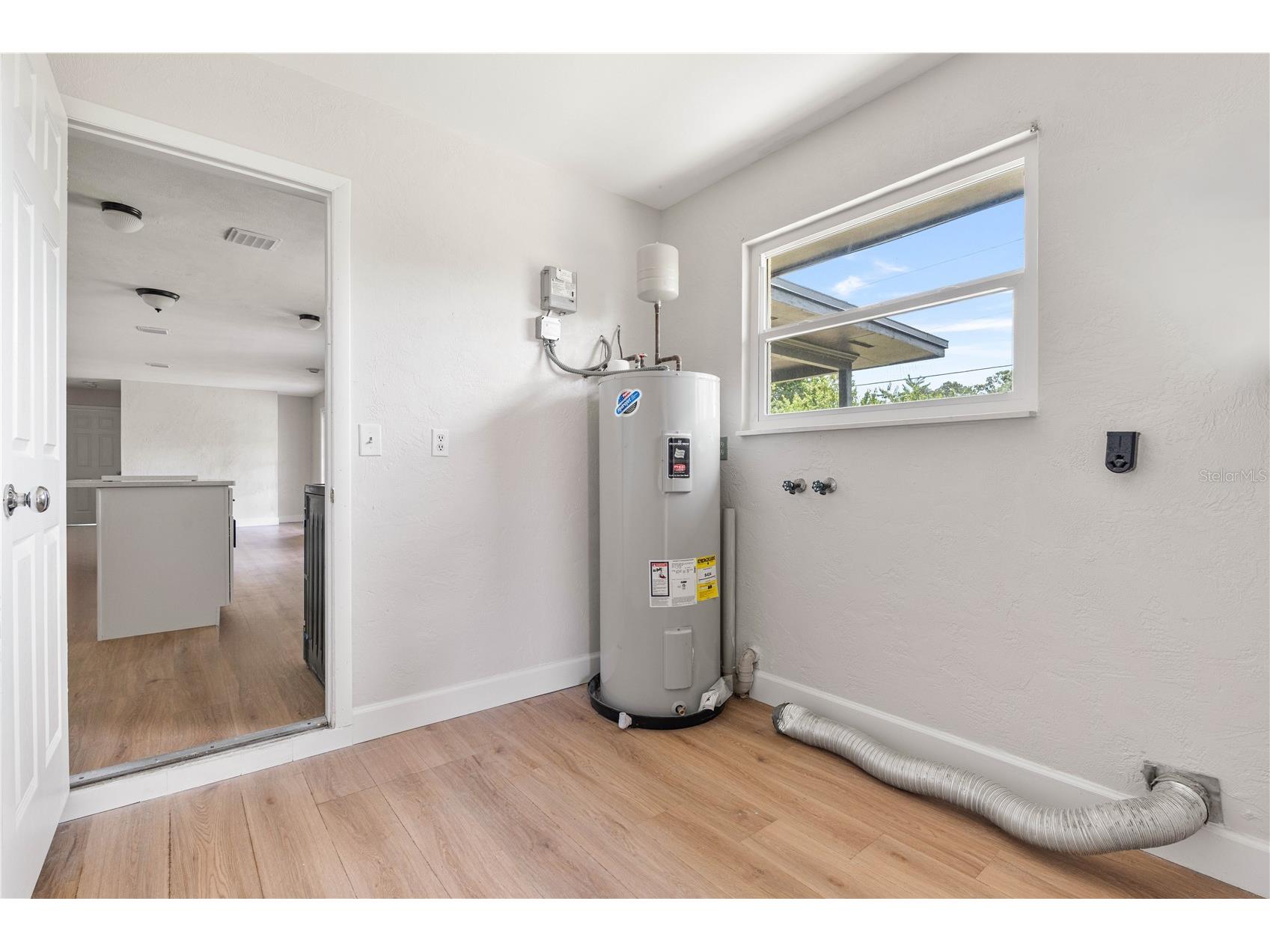 825 Wells Drive South Daytona FL 32119 V4942743 image25