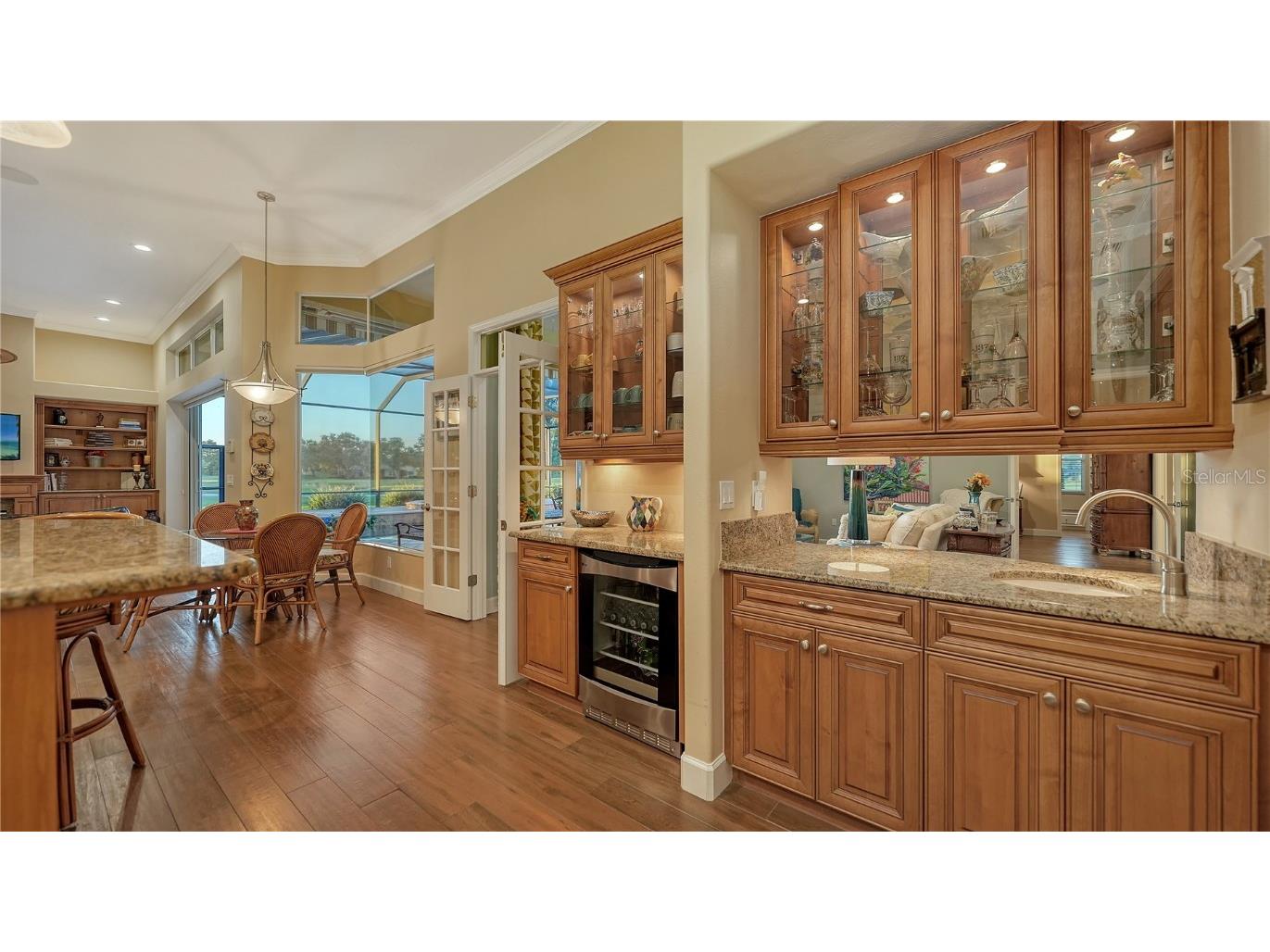 8250 Hugh Alison Place Sarasota FL 34240 A4669348 image11