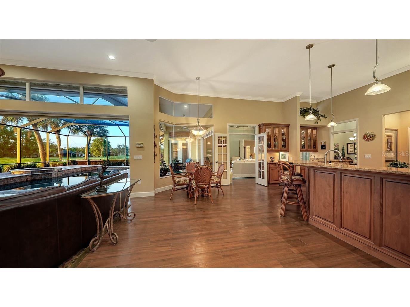 8250 Hugh Alison Place Sarasota FL 34240 A4669348 image13