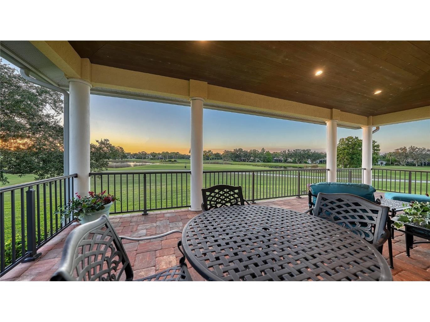 8250 Hugh Alison Place Sarasota FL 34240 A4669348 image39