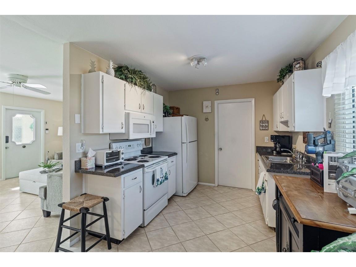 8250 Pickwick Road North Port FL 34287 C7517540 image11