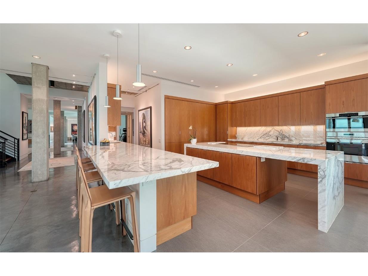 8250 Sanderling Road Sarasota FL 34242 - THE GULF A4660281 image24