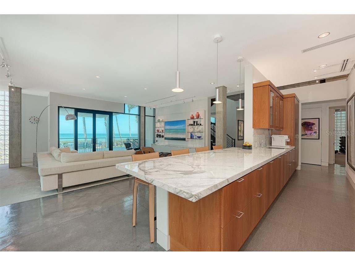 8250 Sanderling Road Sarasota FL 34242 - THE GULF A4660281 image26