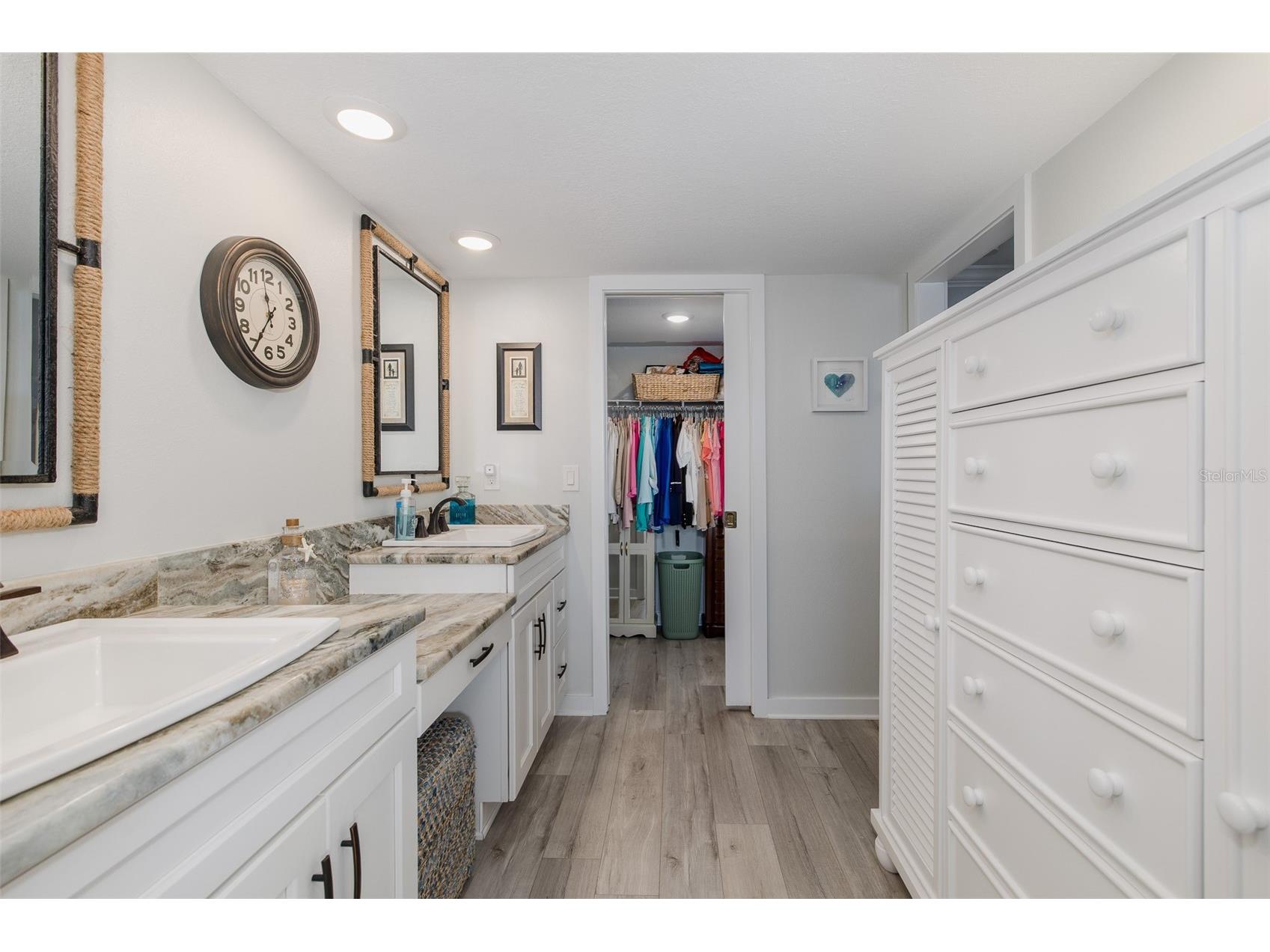 8251 Brent Street #941 Port Richey FL 34668 W7884521 image30