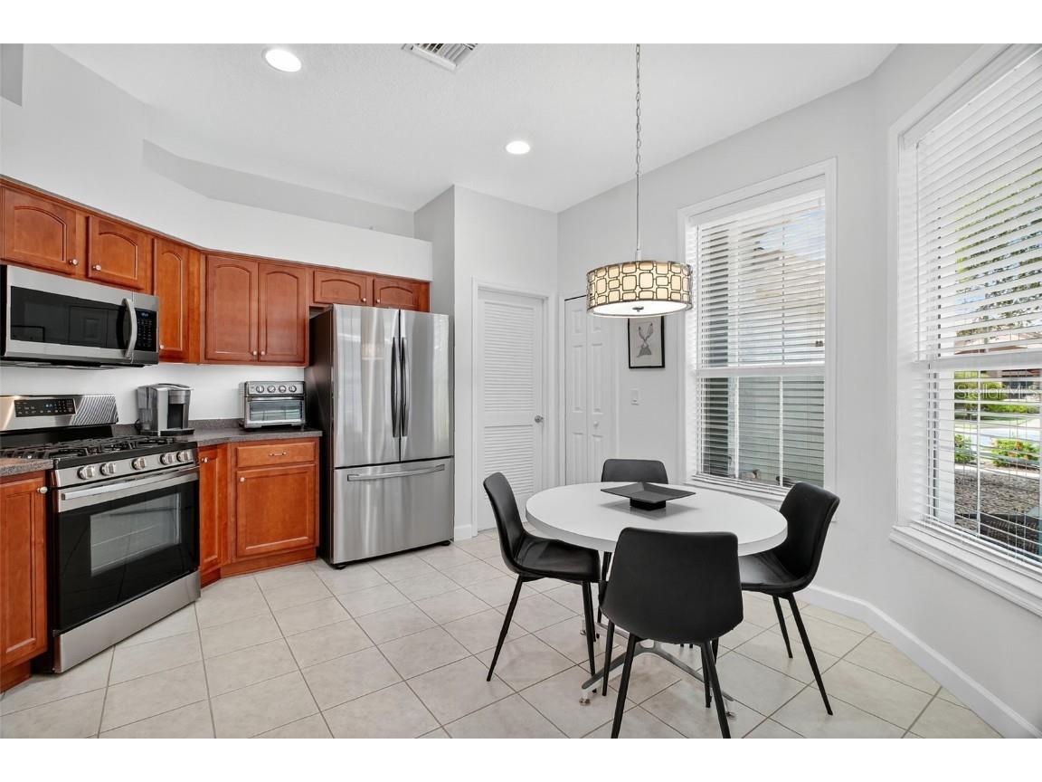 8252 Bridgeport Bay Circle Mount Dora FL 32757 - LAKES OF MOUNT DORA G5102215 image15