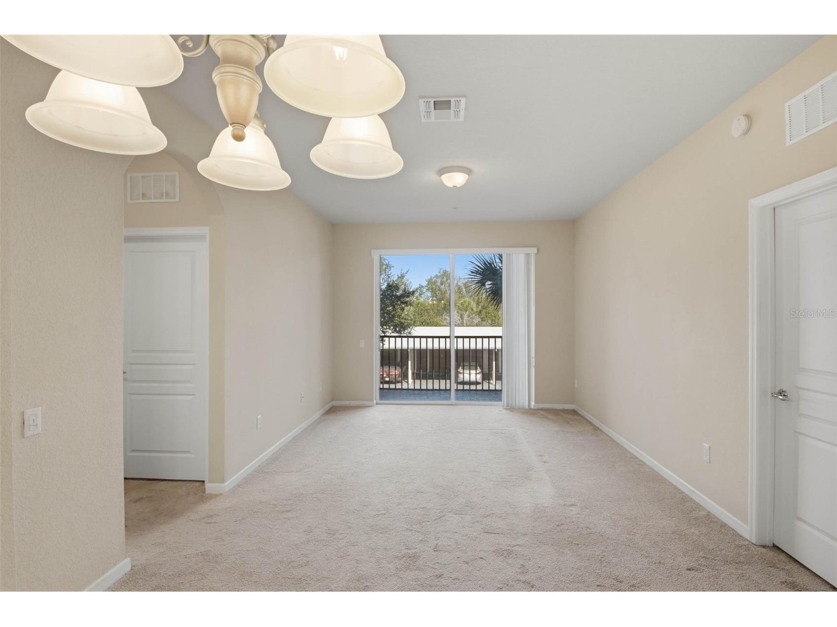 8252 Civita Drive #201 Davenport FL 33896 O6378622 image5