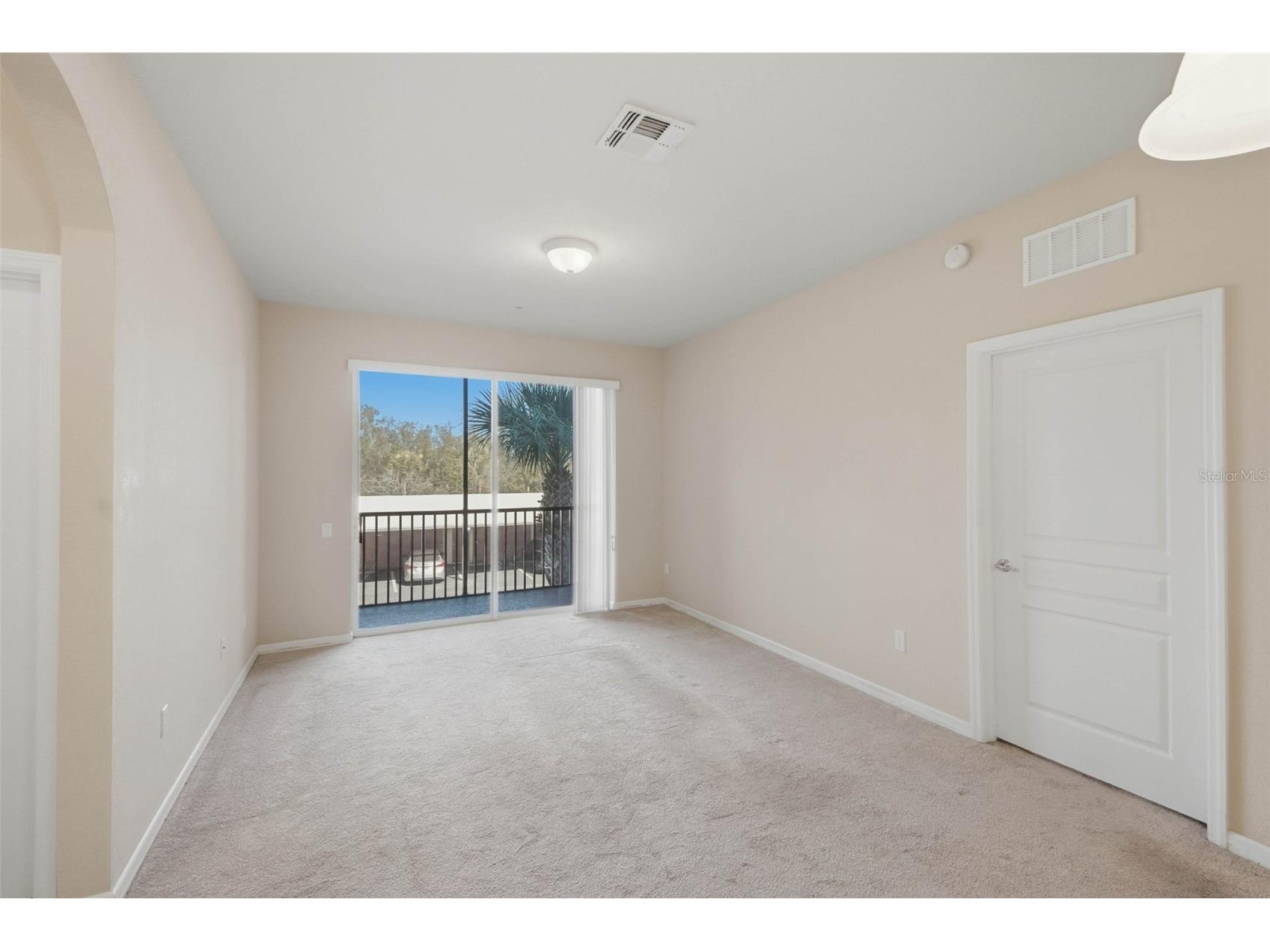 8252 Civita Drive #201 Davenport FL 33896 O6381085 image4