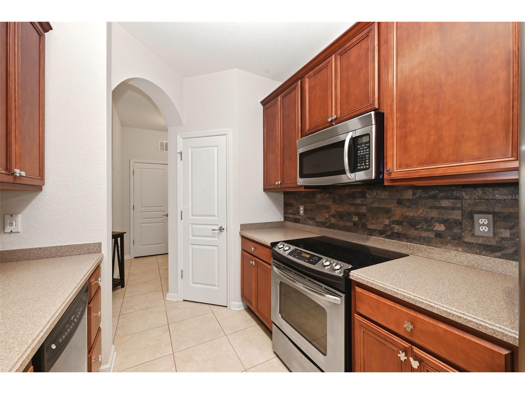 8252 Civita Drive #202 Davenport FL 33896 S5150175 image4