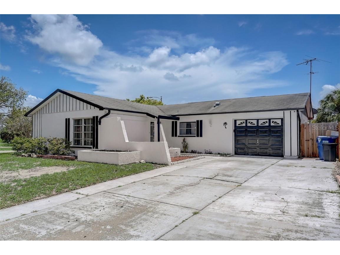 8252 Penwood Drive Port Richey FL 34668 T3462766 image1