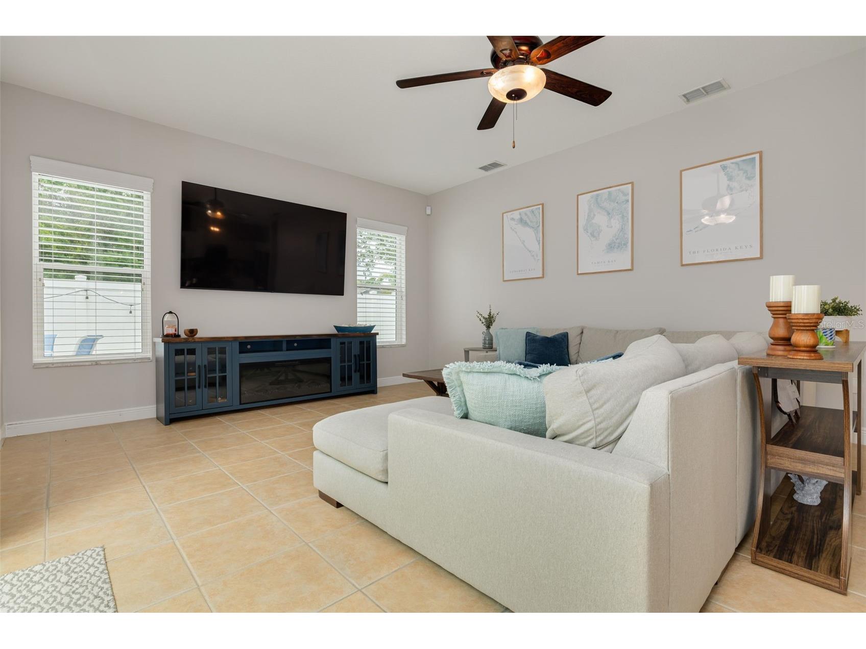 8253 Wild Oaks Circle Largo FL 33773 TB8505872 image10