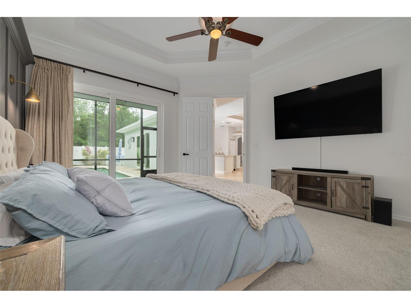 8253 Wild Oaks Circle Largo FL 33773 TB8505872 image14