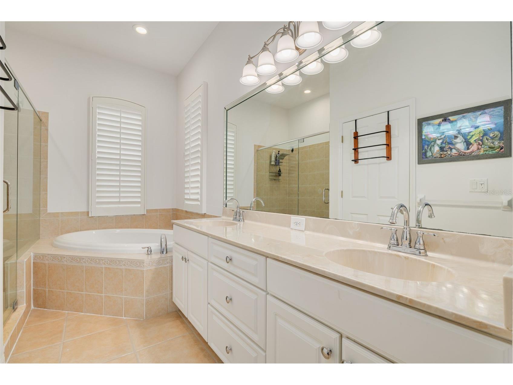 8253 Wild Oaks Circle Largo FL 33773 TB8505872 image15