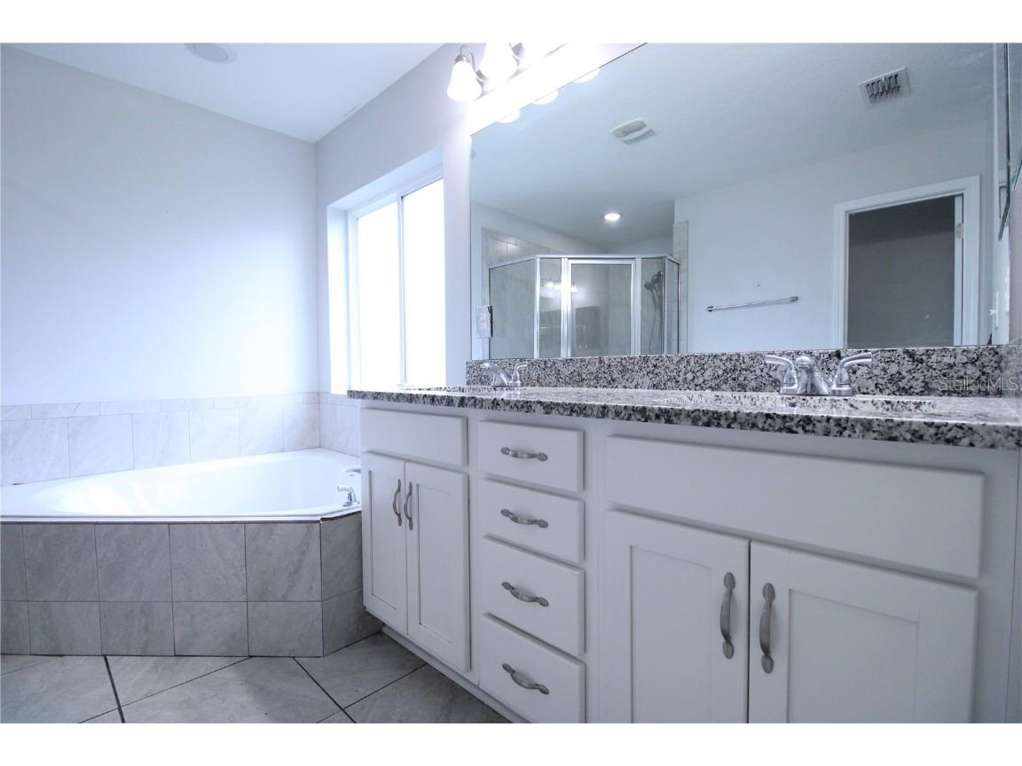 8254 NW 52nd Street Gainesville FL 32653 GC536259 image14