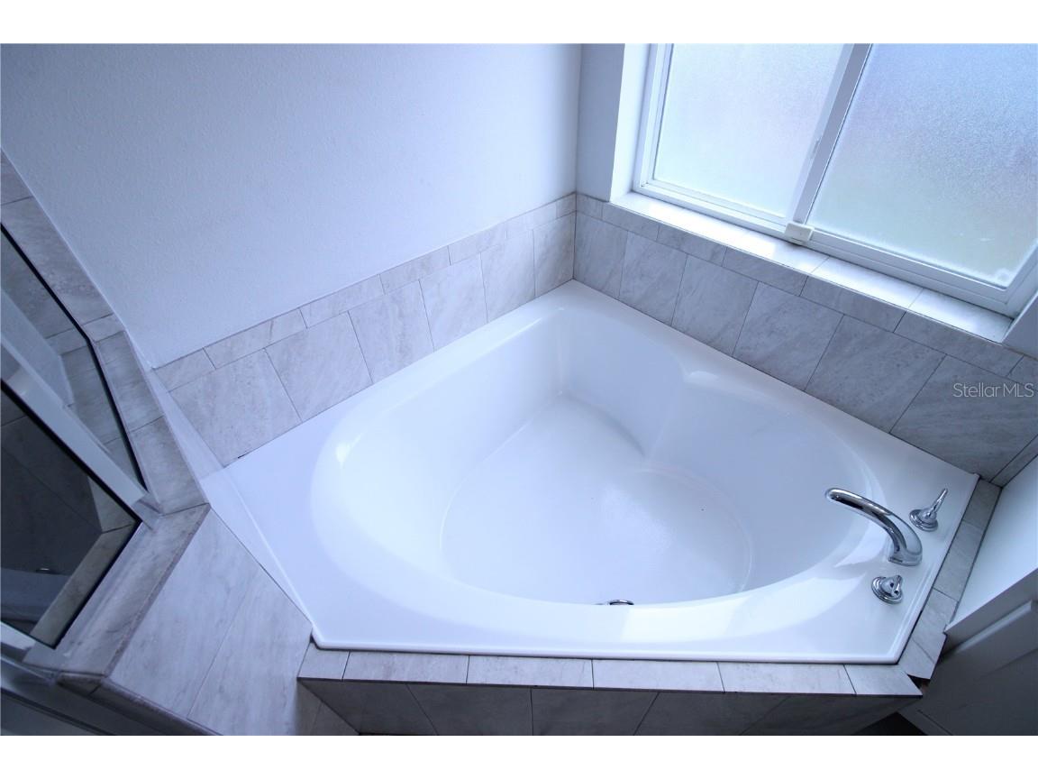 8254 NW 52nd Street Gainesville FL 32653 GC536259 image16