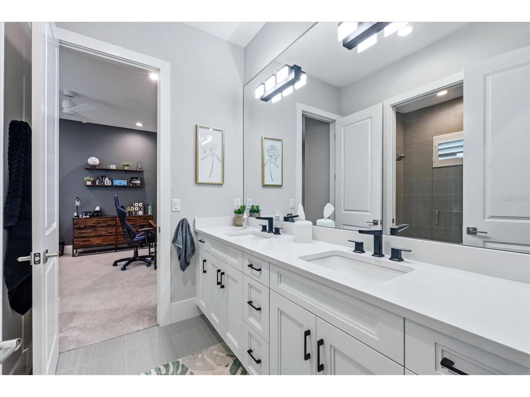 8254 Pavia Way Lakewood Ranch FL 34202 A4692792 image23
