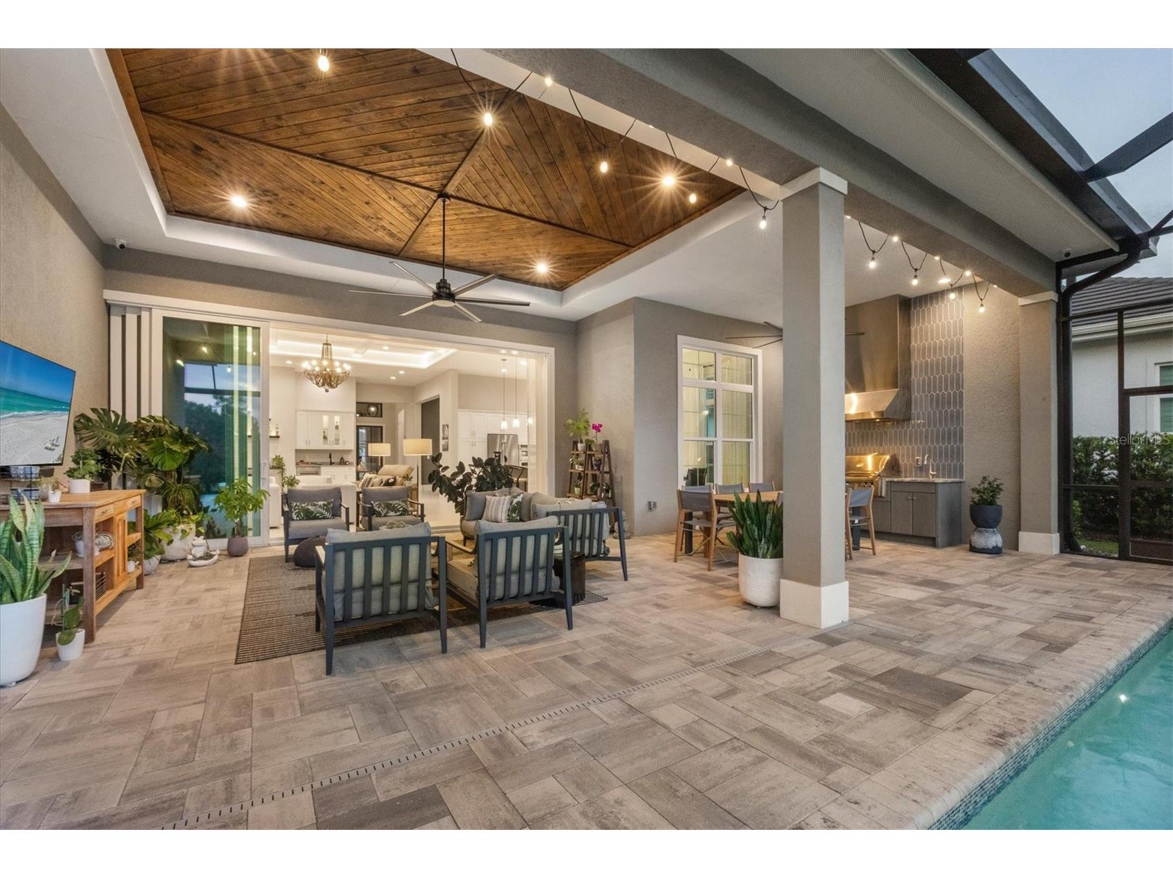 8254 Pavia Way Lakewood Ranch FL 34202 A4692792 image34