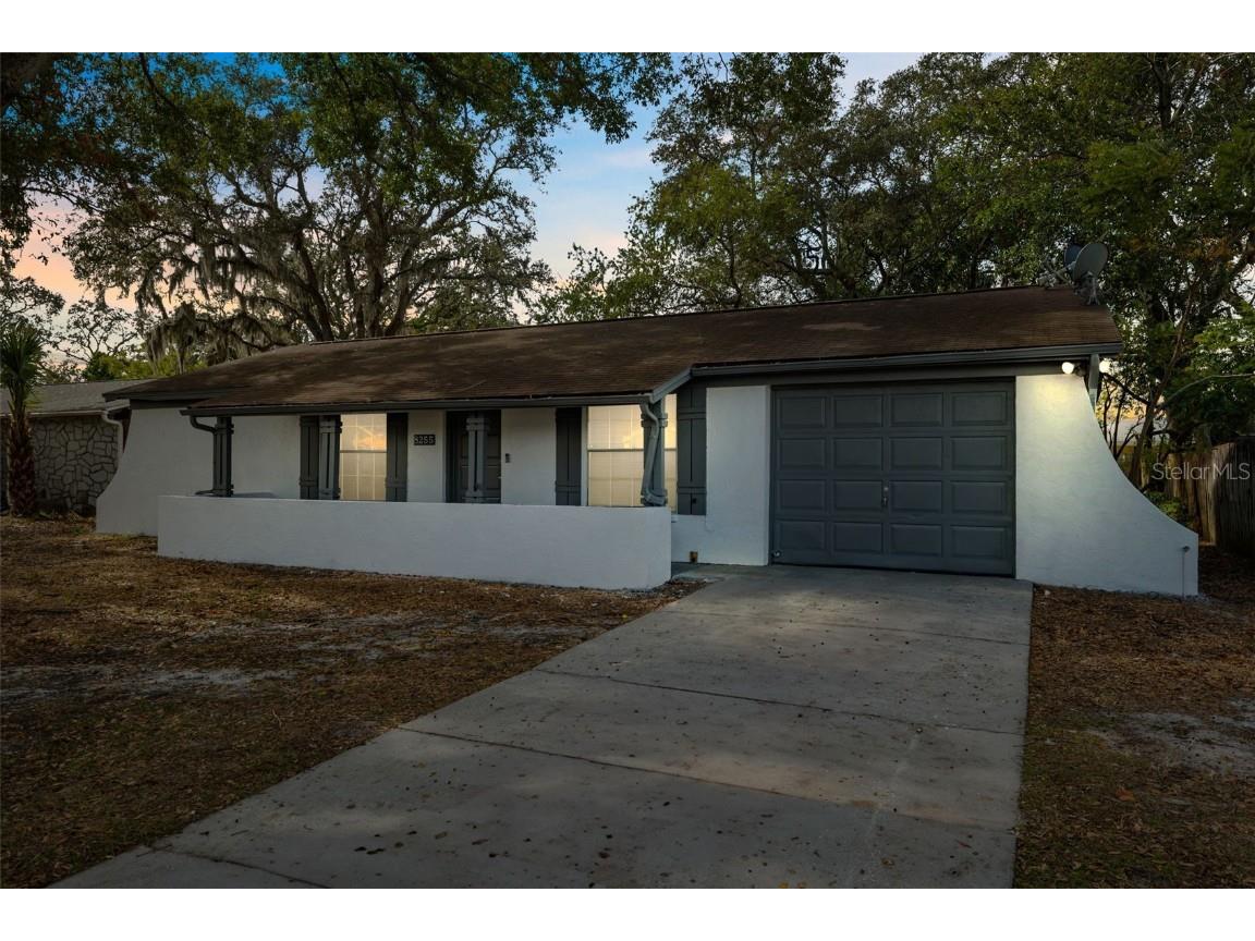 8255 Greenleaf Circle Tampa FL 33615 TB8319509 image1