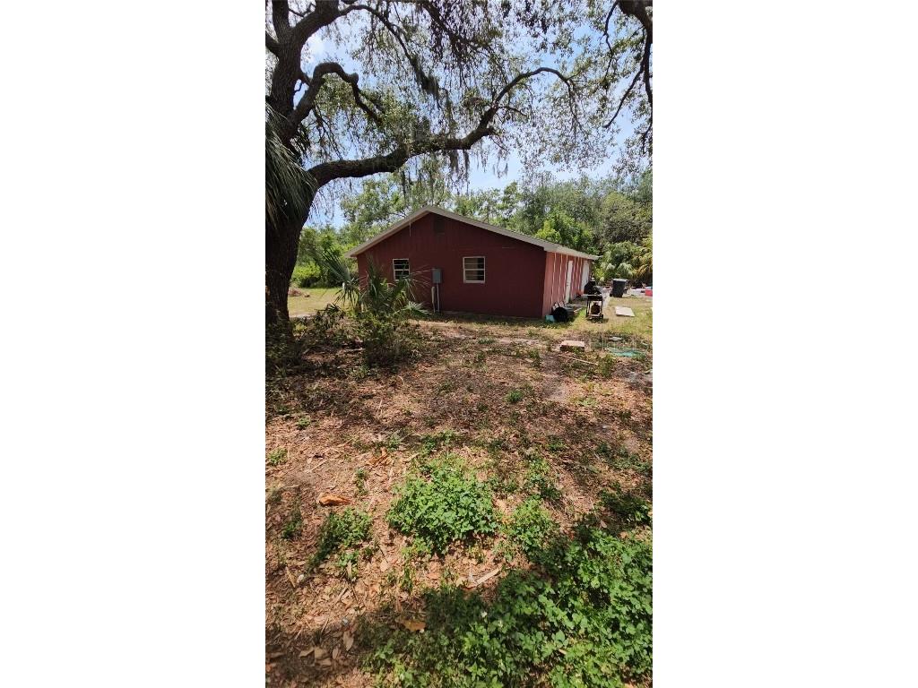 8255 Richmond Street Gibsonton FL 33534 TB8378591 image2