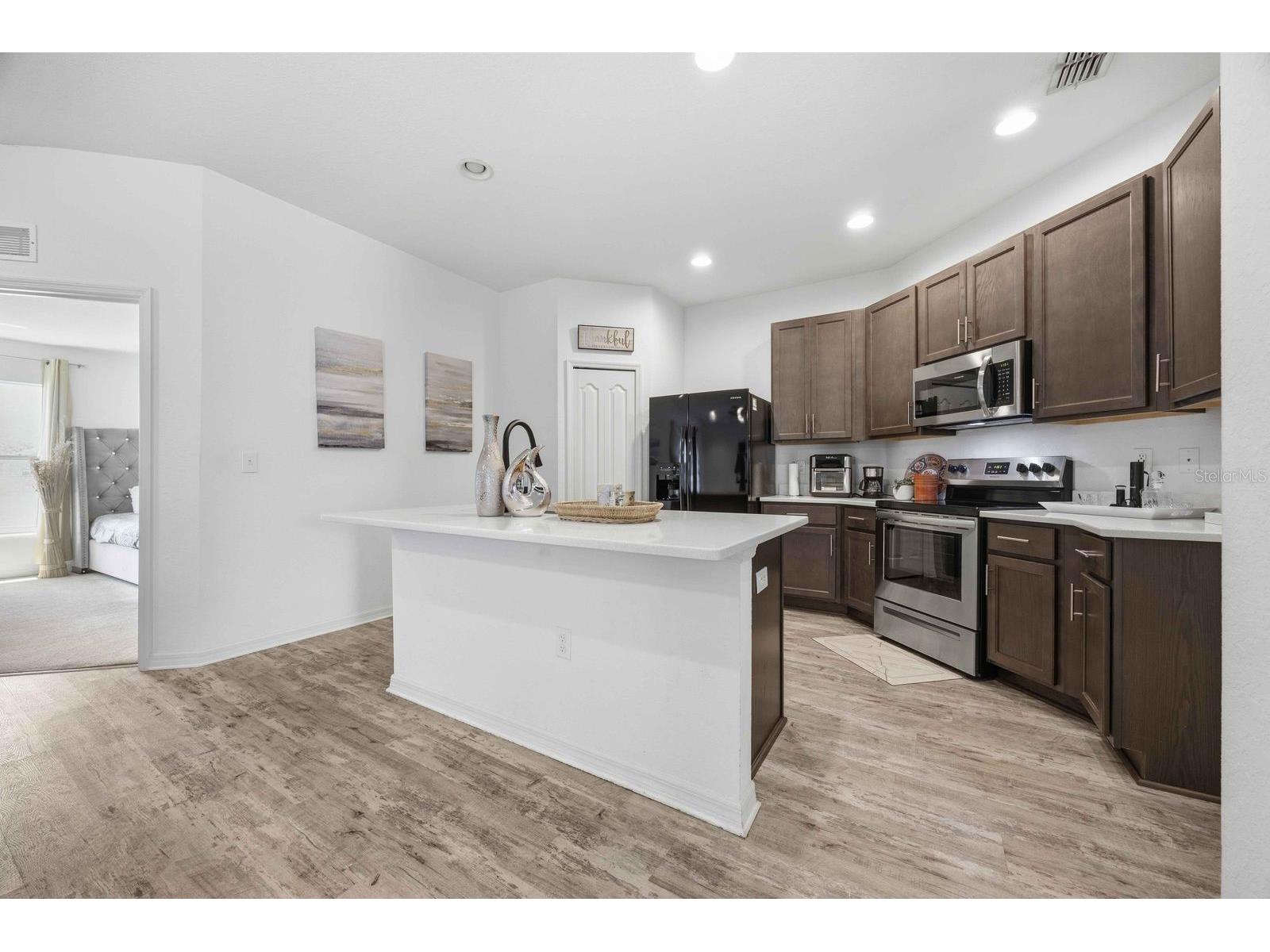 8256 Campbell Crossing Circle Lakeland FL 33810 OM726489 image12