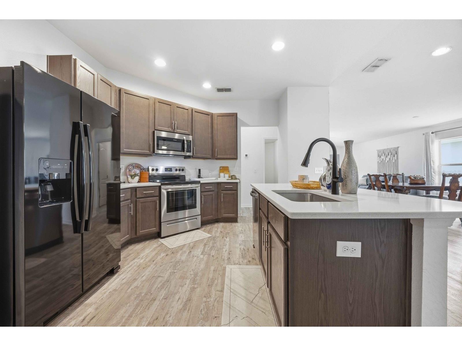 8256 Campbell Crossing Circle Lakeland FL 33810 OM726489 image14