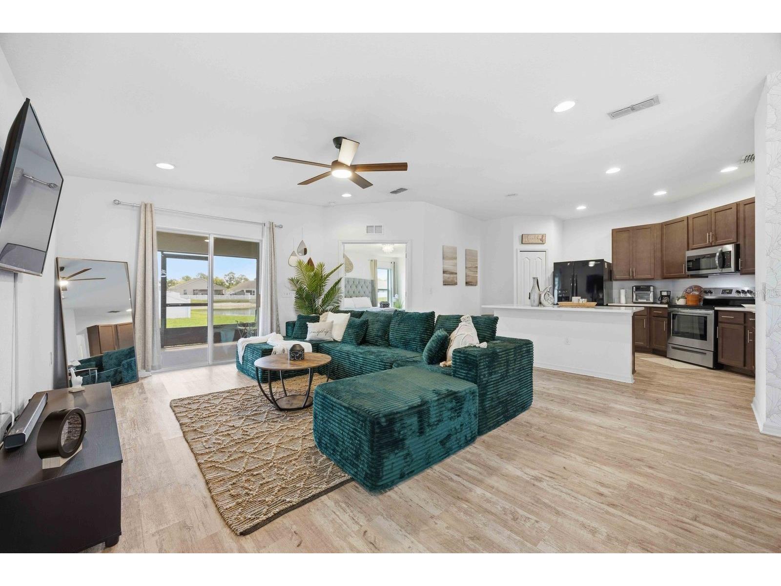 8256 Campbell Crossing Circle Lakeland FL 33810 OM726489 image18