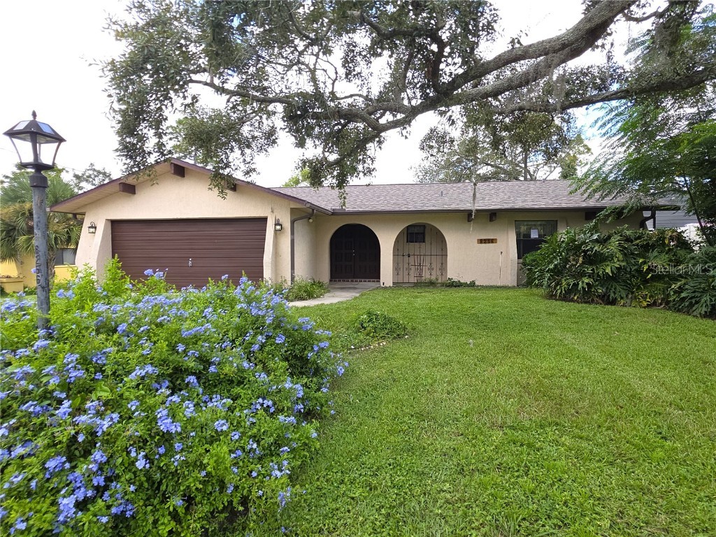 8256 Maltby Road Spring Hill FL 34606 W7878207 image1