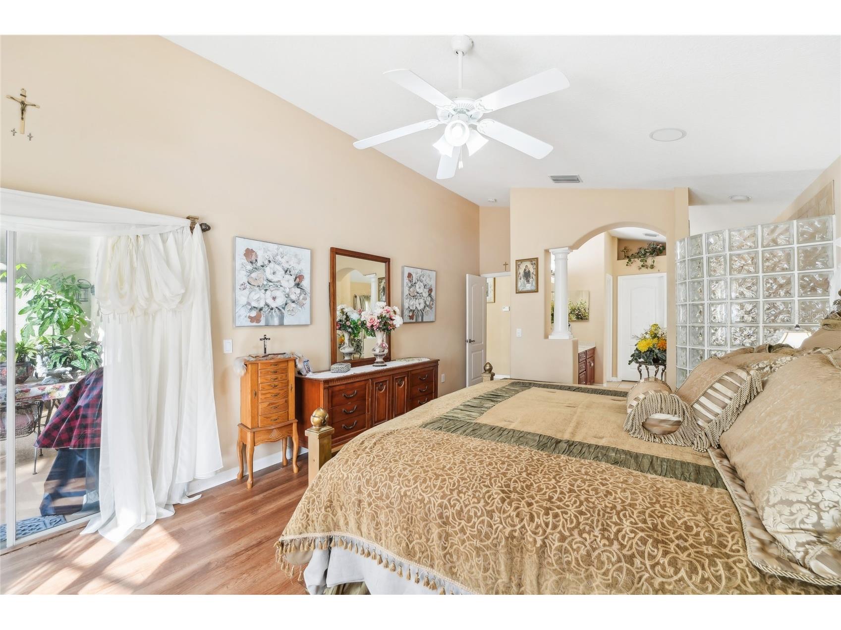 8257 Swann Hollow Drive Tampa FL 33647 TB8459221 image15