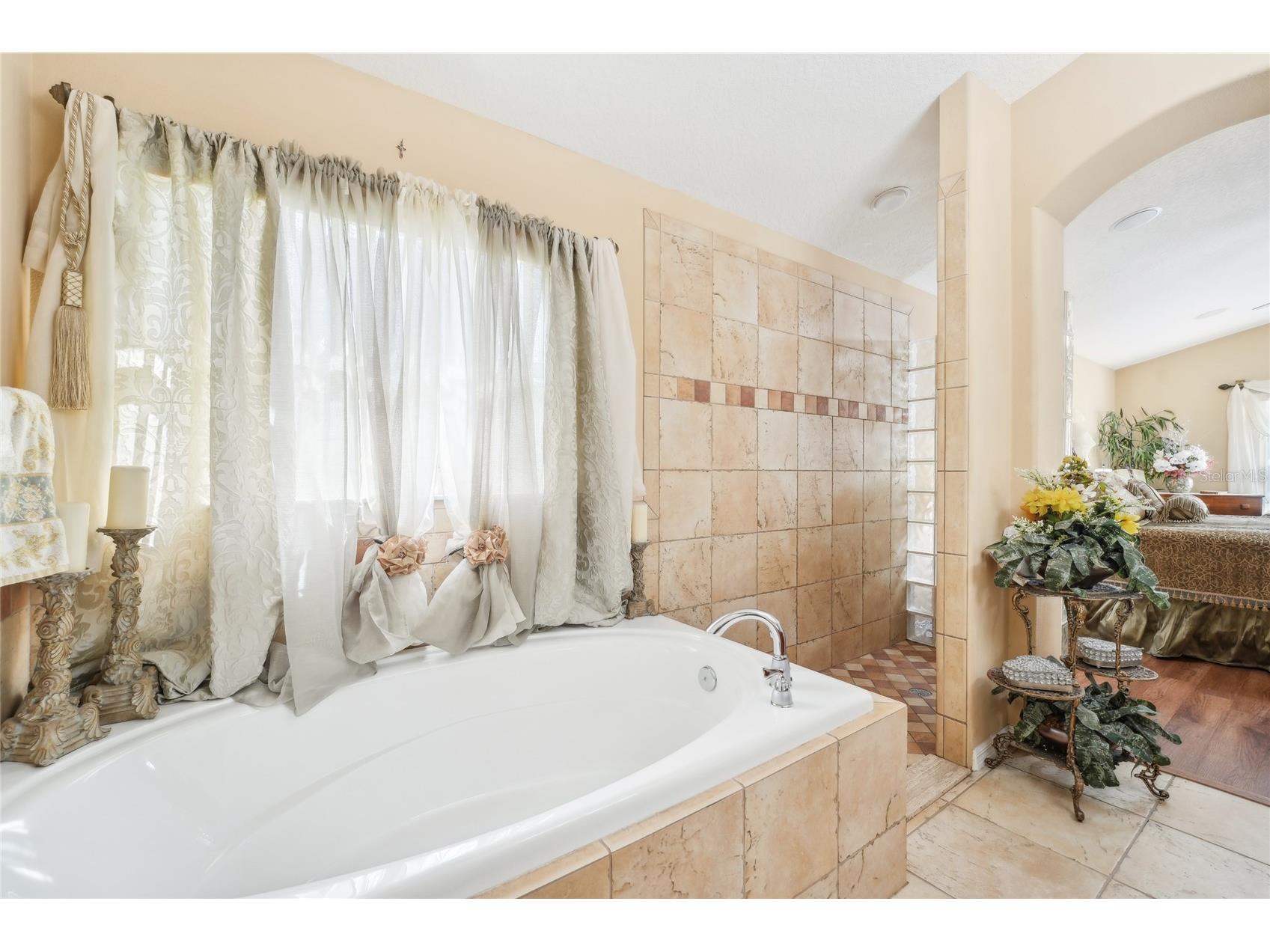 8257 Swann Hollow Drive Tampa FL 33647 TB8459221 image18