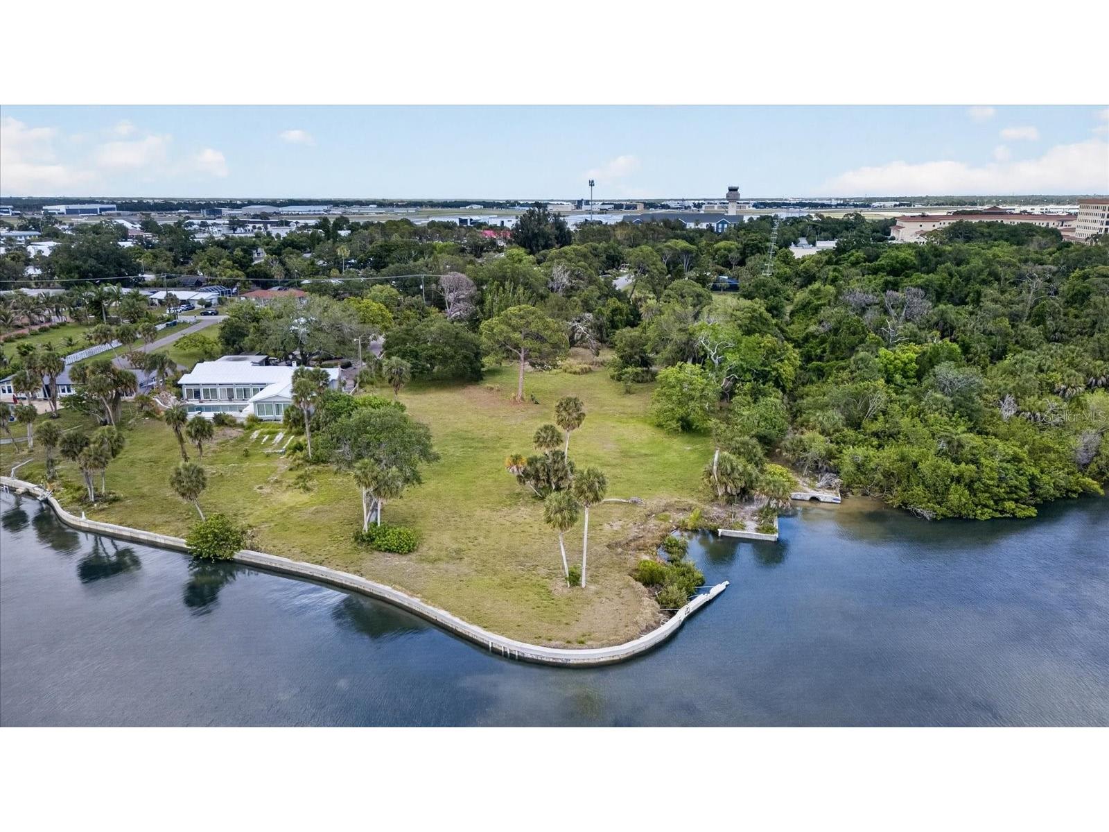 8258 Longbay Blvd Sarasota FL 34243 TB8511357 image10
