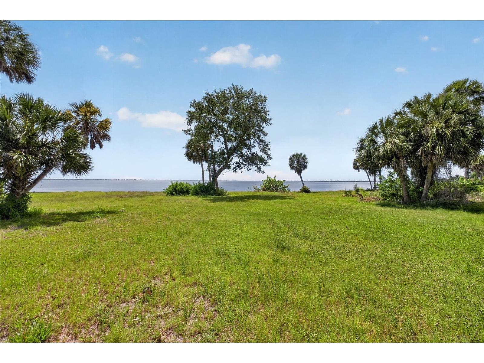 8258 Longbay Blvd Sarasota FL 34243 TB8511357 image9