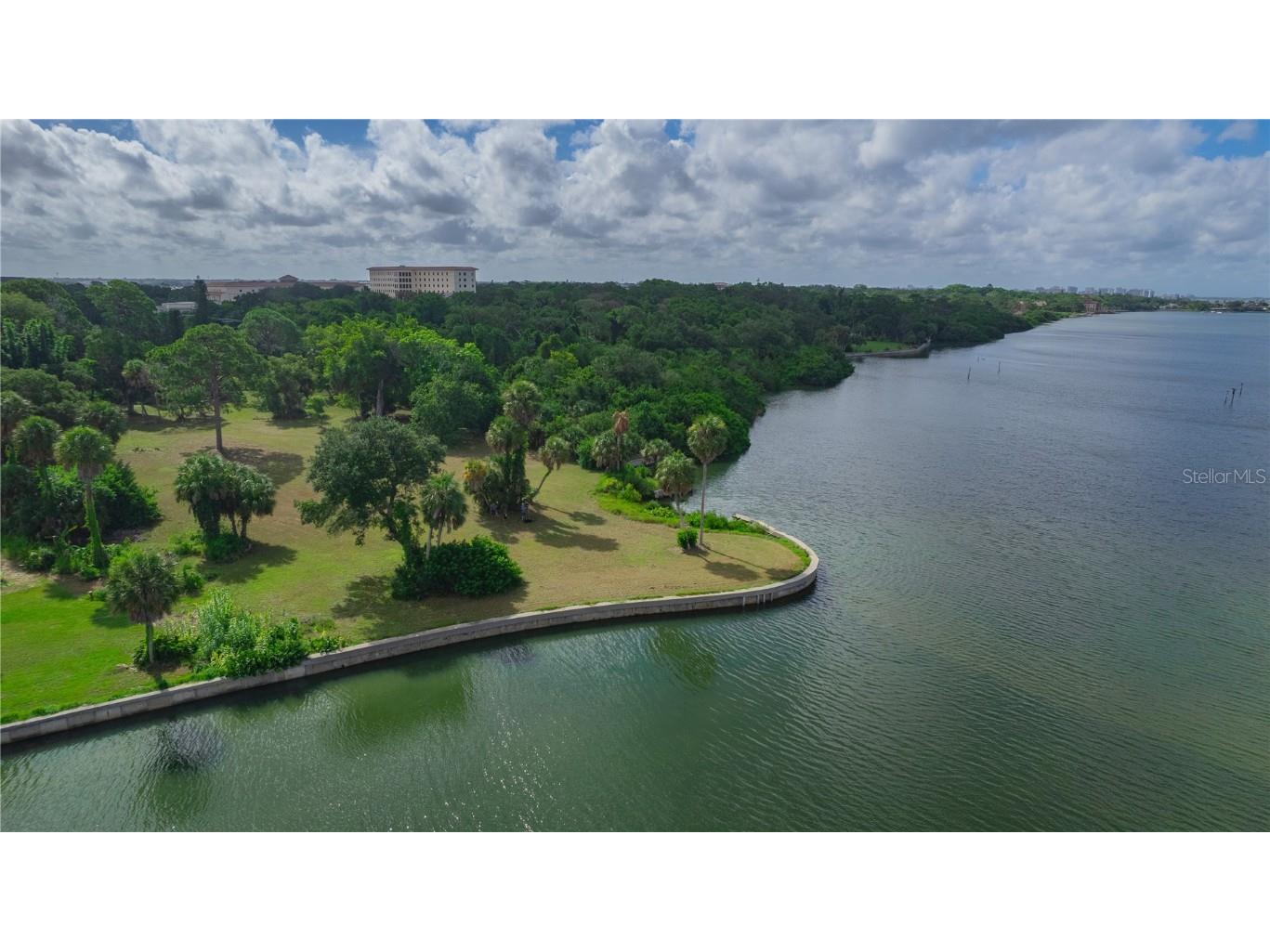 8258 Longbay Boulevard Sarasota FL 34243 A4619495 image5