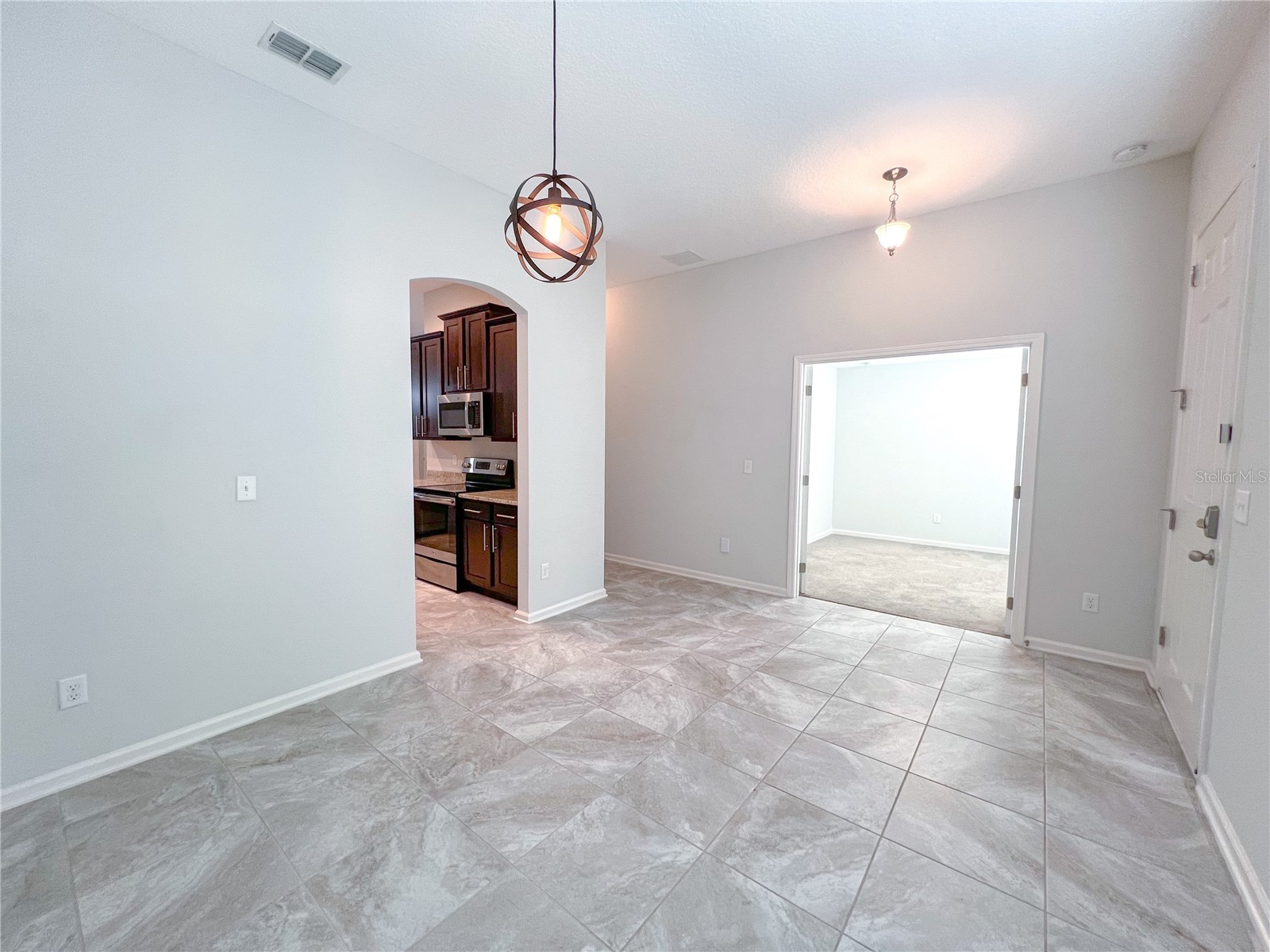 8258 NW 54th Street Gainesville FL 32653 GC539412 image2