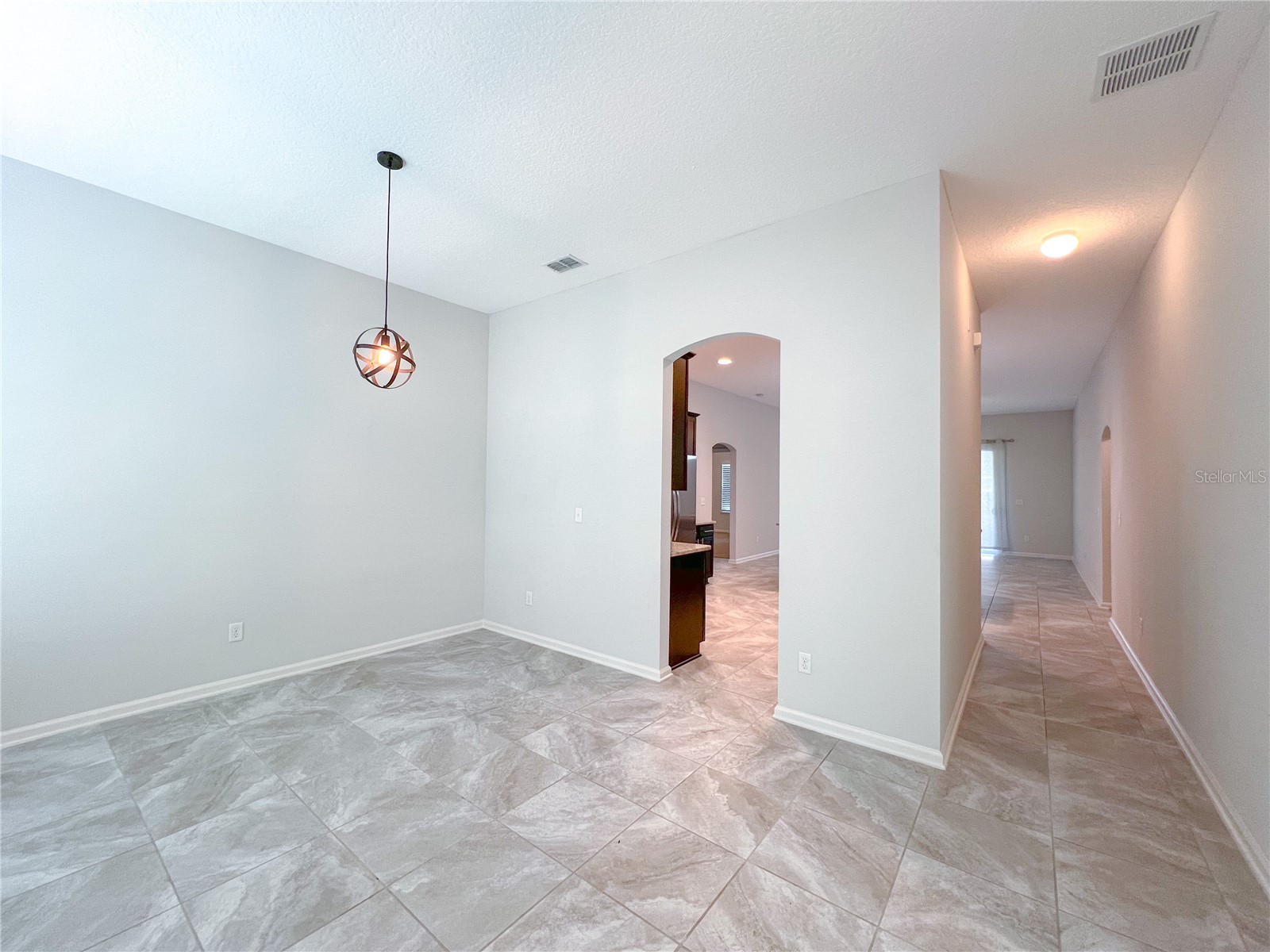 8258 NW 54th Street Gainesville FL 32653 GC539412 image3