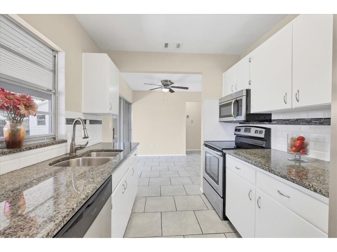 8258 San Jacinto Avenue North Port FL 34287 A4656868 image18