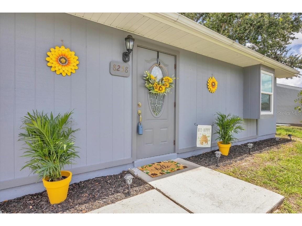 8258 San Jacinto Avenue North Port FL 34287 A4656868 image3